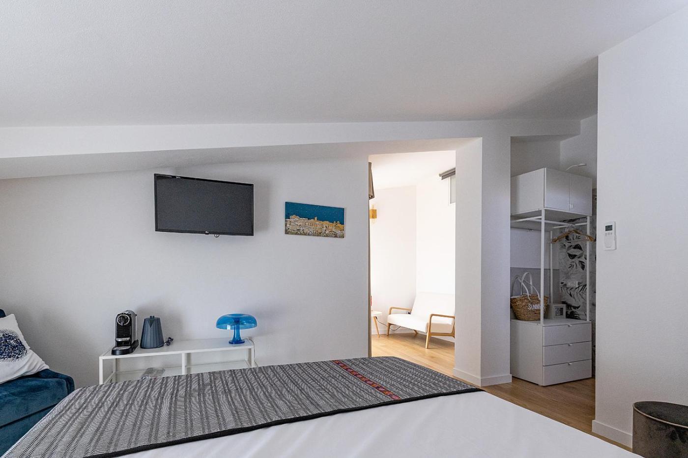 Bisu Isola Di Sant'Antioco Bed & Breakfast Exterior photo